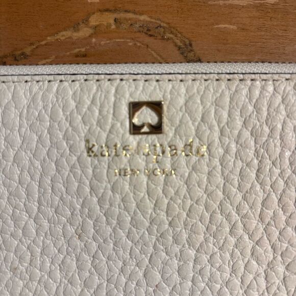 Kate Spade Gia Black and Cream Clutch with Tassel Accent EUC - Picture 3 of 5